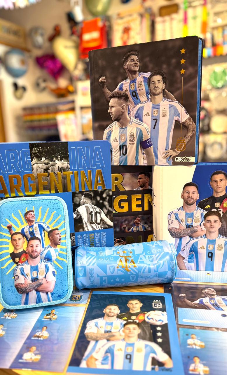 Productos de librería con temática Argentina