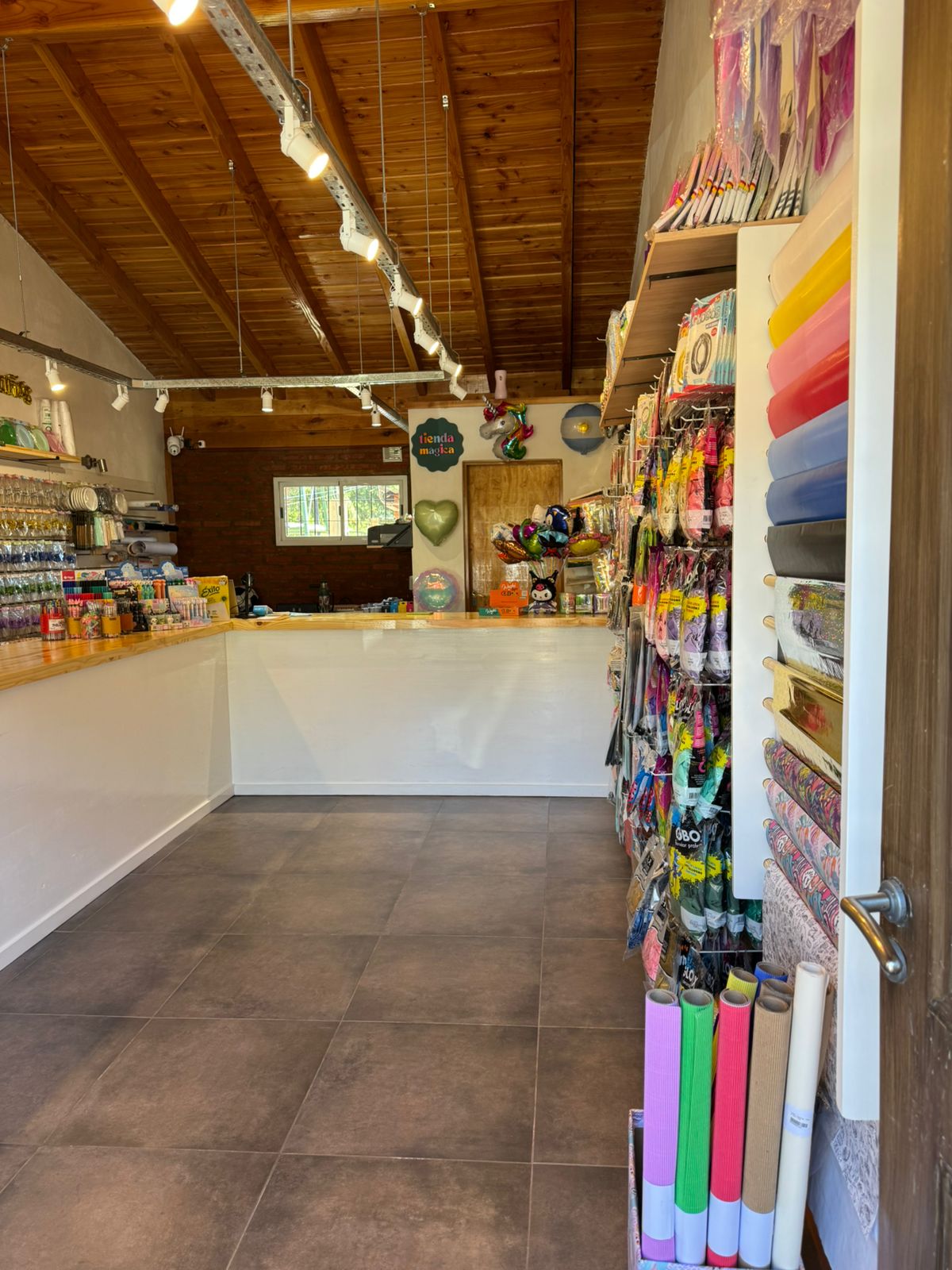 Interior del local Tienda Mágica